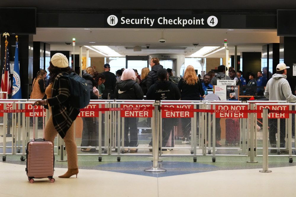 China urges travelers to avoid Seattle airport after 20 scholars were denied entry to the US