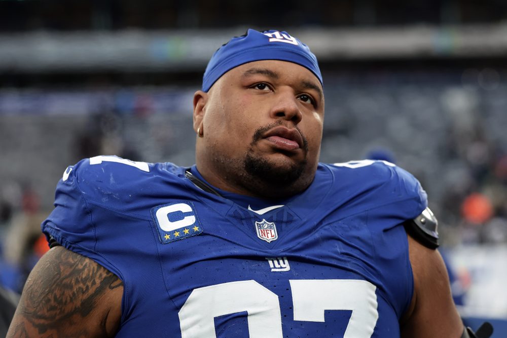 Bengals get star defensive tackle Dexter Lawrence from Giants for 10th overall pick, AP sources say