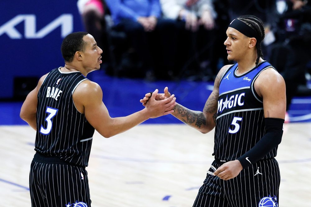 Road teams pushing back in early days of NBA playoffs, stealing away the home-court advantages