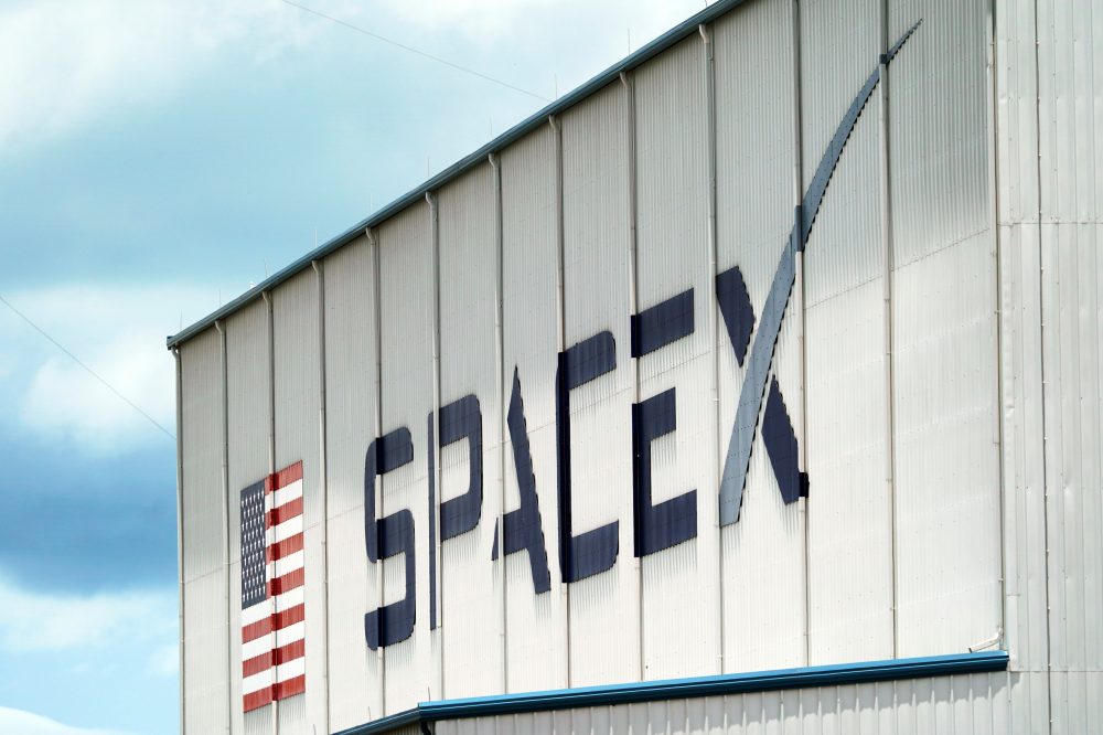 SpaceX says it can buy AI coding tool Cursor for $60B later this year