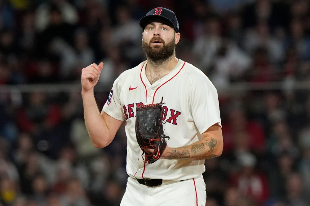 Veteran right-hander Lucas Giolito signs with San Diego Padres to bolster their injured rotation