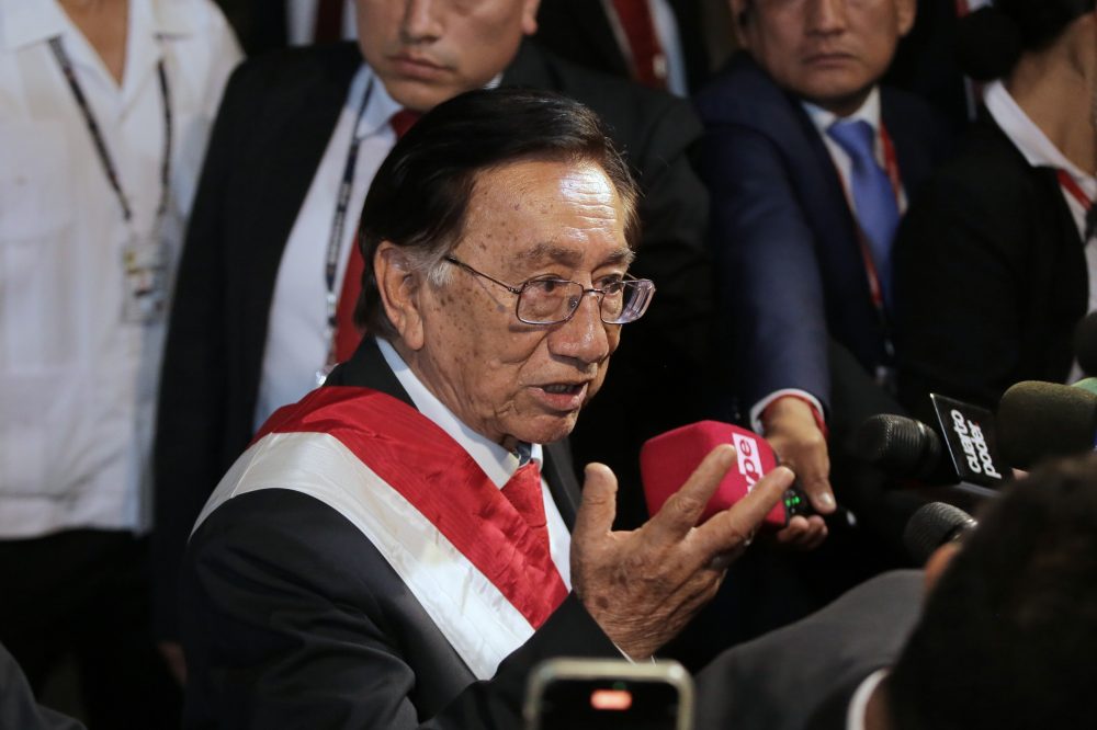 Peru’s defense and foreign ministers resign after the president stalls US military planes deal