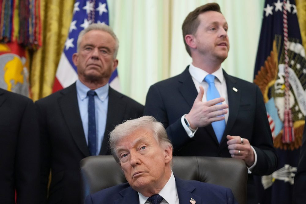 ‘Two ways of calculating’: Trump defends his mathematically impossible calculations on drug prices