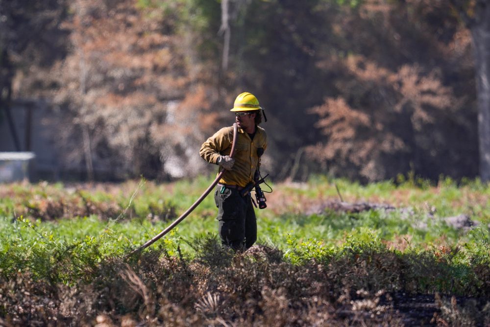 Growing Georgia wildfires have destroyed 120 homes, forcing new evacuations