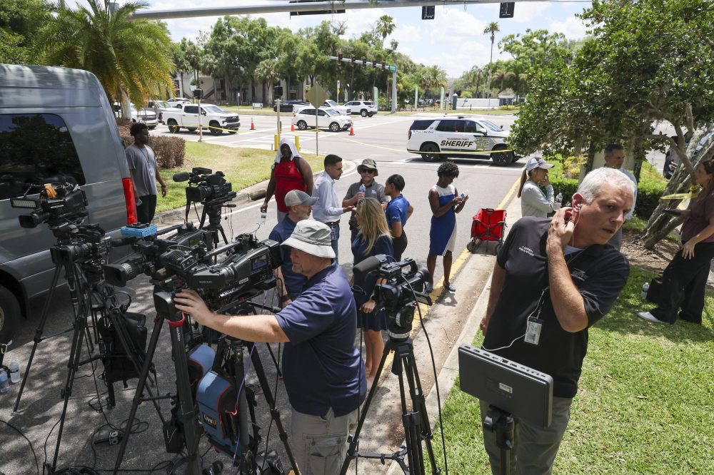 Court hearing for man charged with killing 2 University of South Florida students