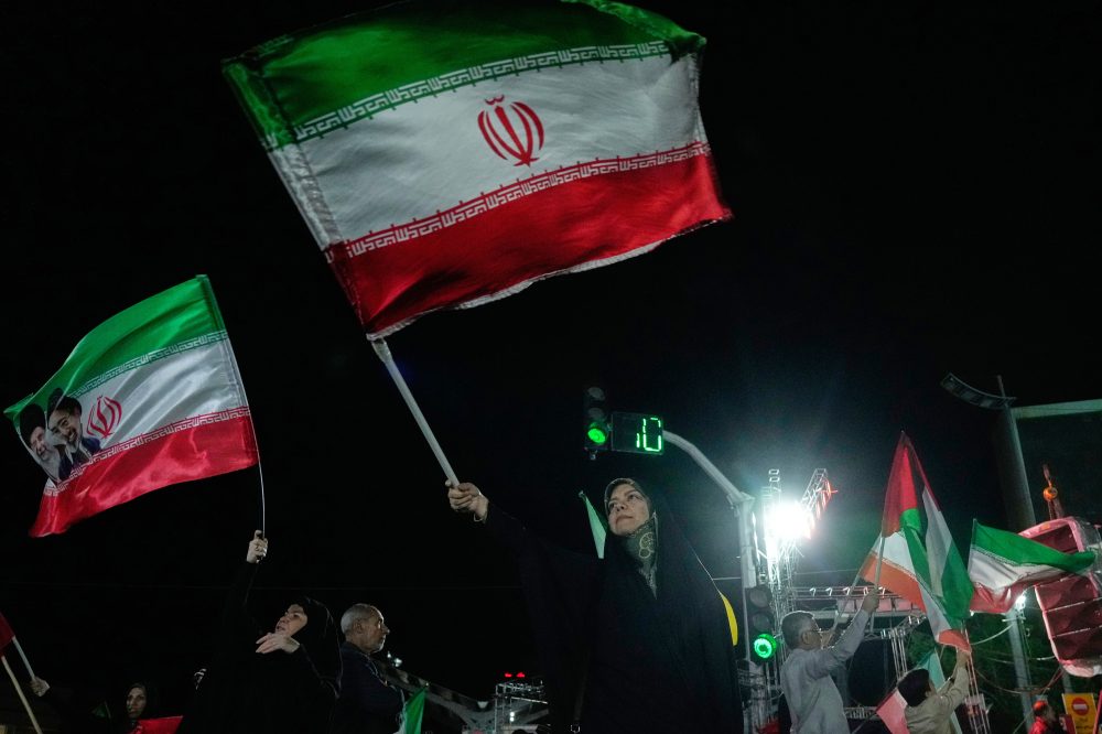 The Latest: US appears cold to Iranian proposal to end the war without a nuclear deal