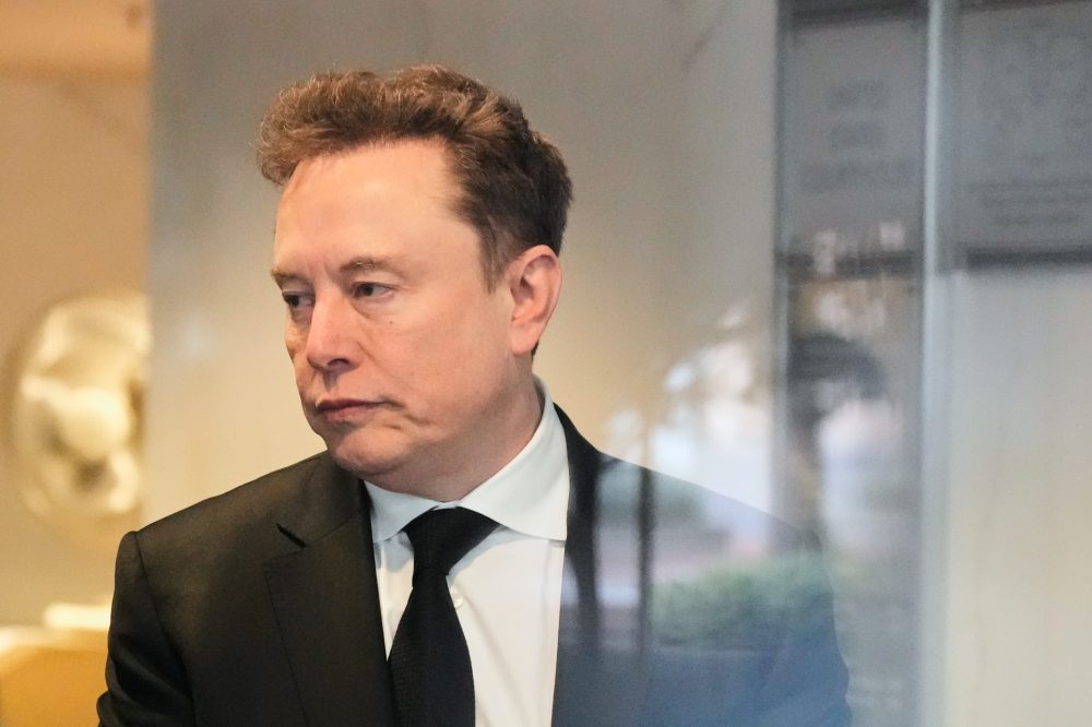 Musk and Altman show up for opening statements in trial that could reshape AI’s future
