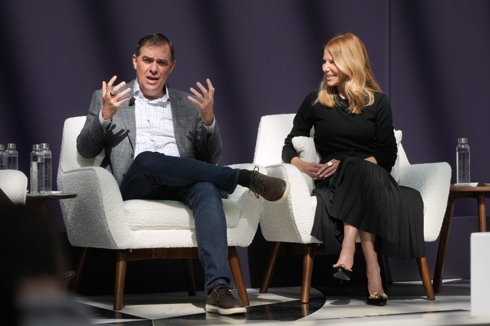 Amazon touts a ‘major expansion’ with OpenAI as Microsoft ties loosen