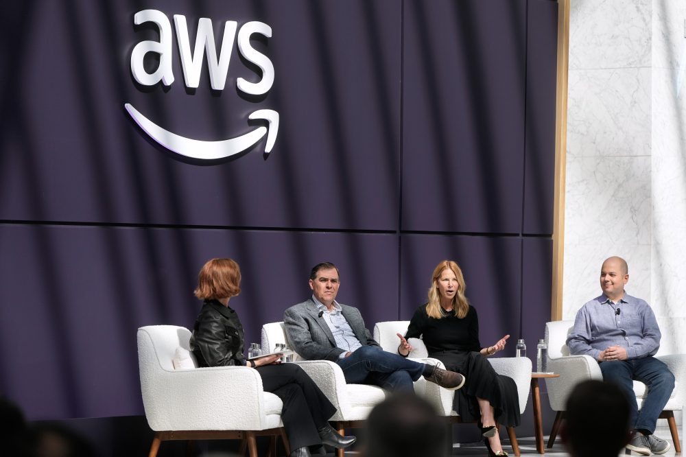 Amazon reports increased 1Q profits and net sales fueled by cloud computing demand
