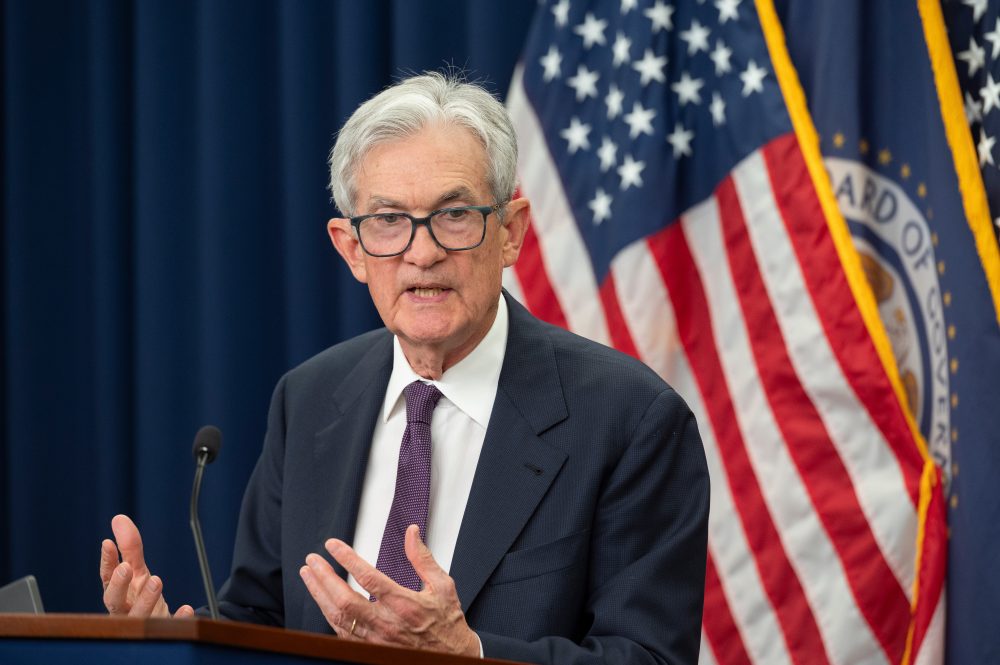 Unorthodox leadership change in the works at Fed: Warsh on deck while Powell remains