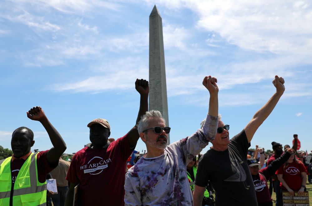 Man shot by law enforcement near Washington Monument, Secret Service says