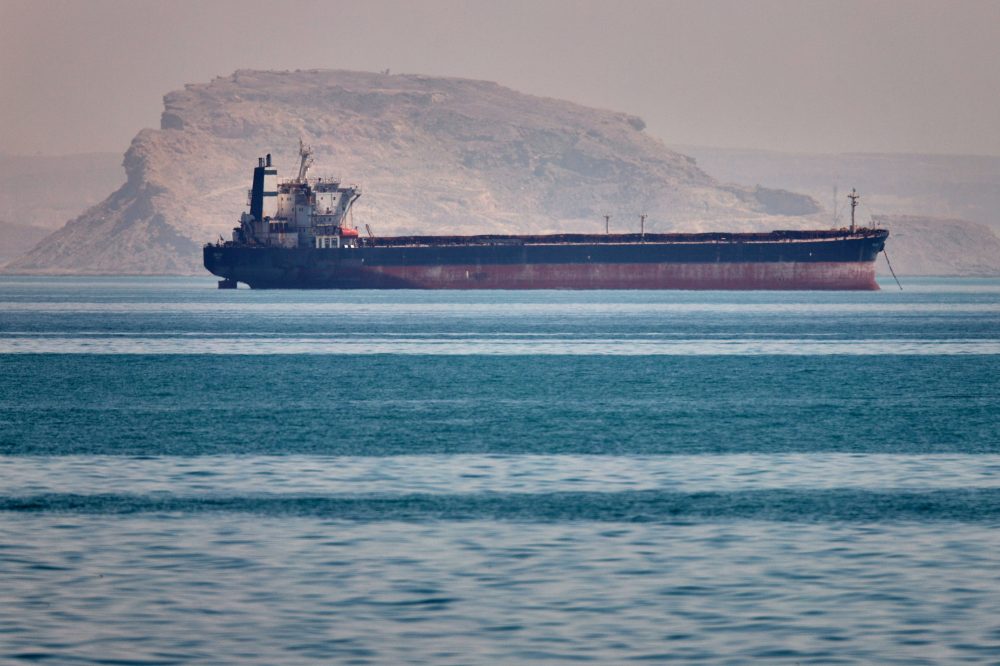 US attempt to open the Strait of Hormuz tests Iran war’s fragile ceasefire