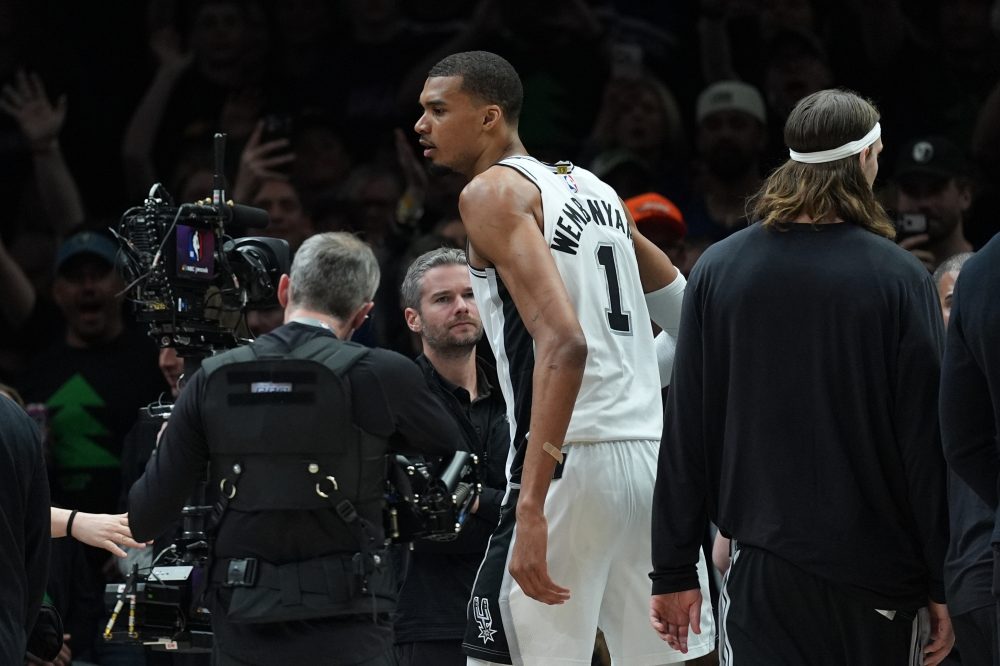 Wembanyama gets ejected early in Spurs-Wolves Game 4 for elbowing Reid and drawing a Flagrant 2 foul