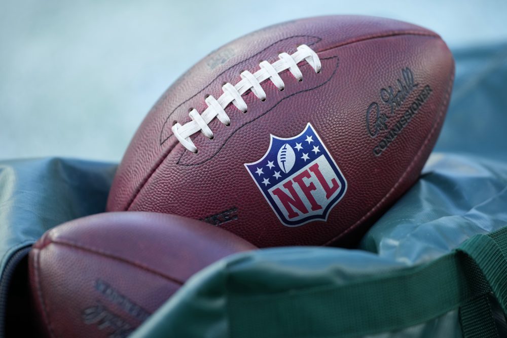 Halo Infinite jabs, a Simpsons gag and a haircut: How NFL teams dropped 2026 schedule dates