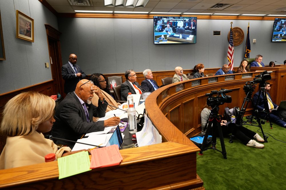 What to know about Louisiana’s effort to redraw congressional districts before the midterm elections