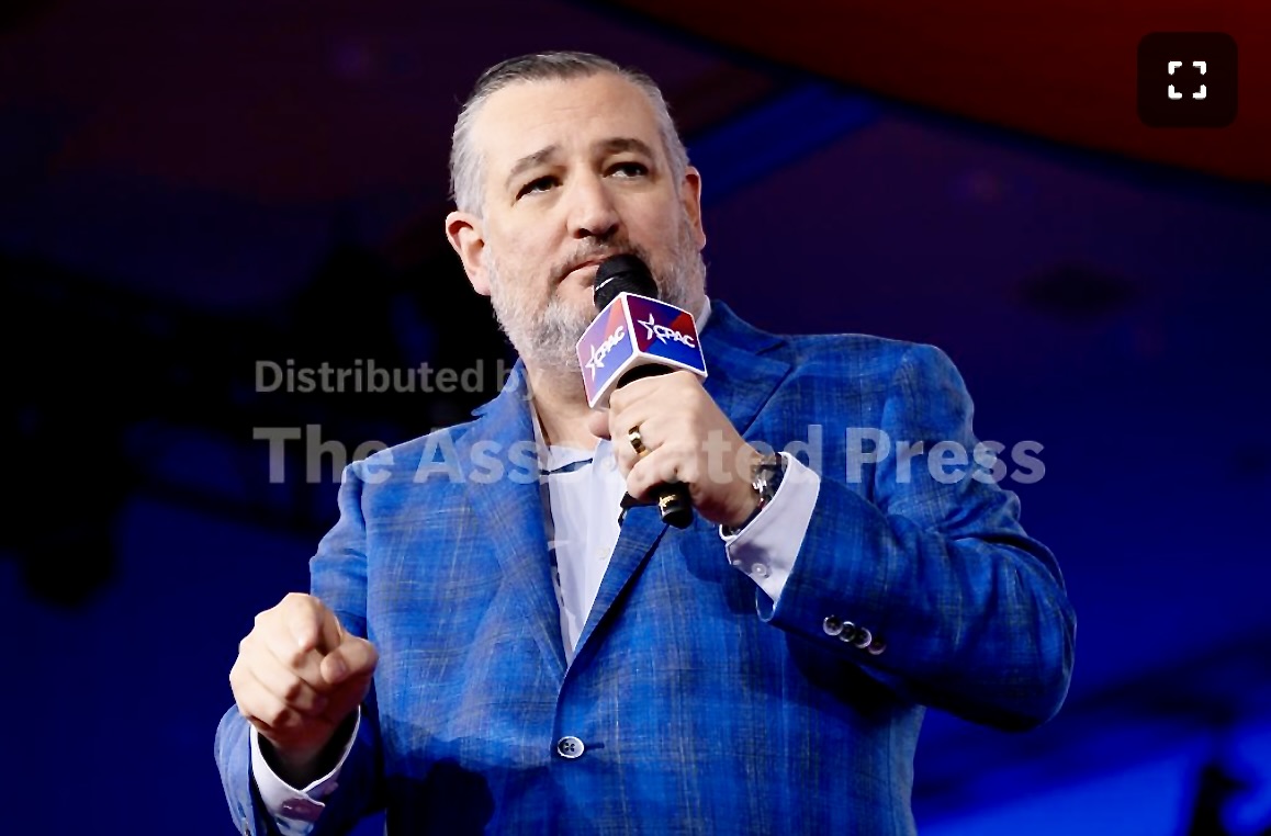 Key Sens. Cruz, Cantwell look to break college sports logjam in Congress with a bipartisan bill