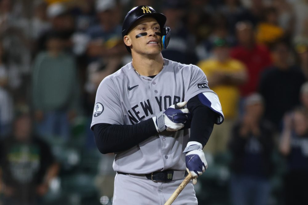 Yankees slugger Aaron Judge out of lineup with bone bruise in right rib and may miss a few days