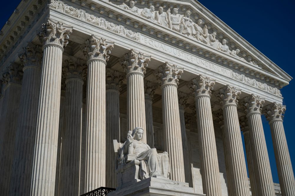 Supreme Court allows Alabama to use congressional map favoring Republicans in this year’s elections