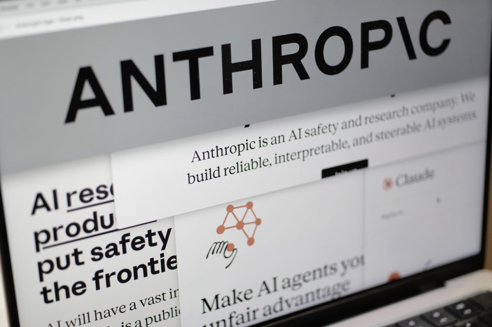 Anthropic urges a way to pause AI development as risks grow with the tech advances