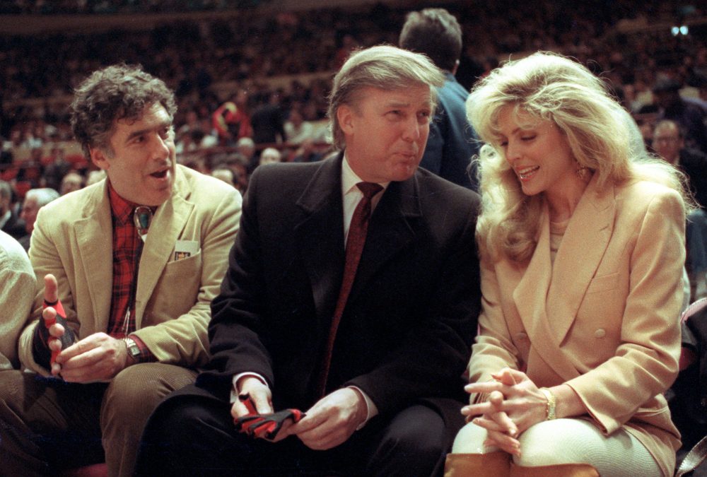 Donald Trump, Knicks fan, heads back to New York to root on his team