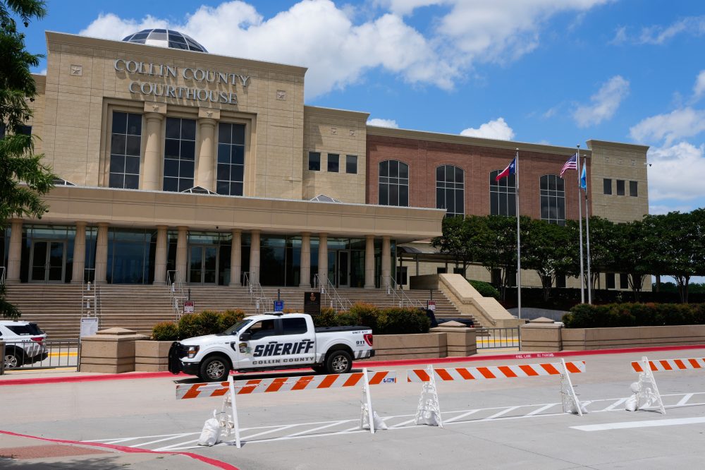 Defense tries to buttress self-defense claim in Texas trial over teen athlete’s killing