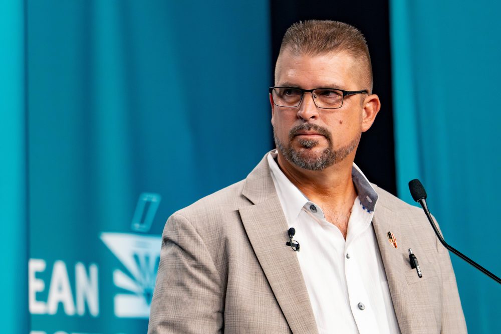 GOP candidates pitch themselves the person to beat Arizona’s Democratic governor