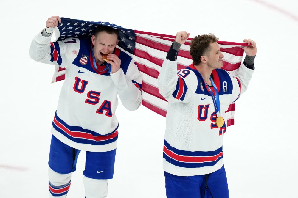Oh, brother! Brady Tkachuk gets traded to Florida to join Matthew Tkachuk