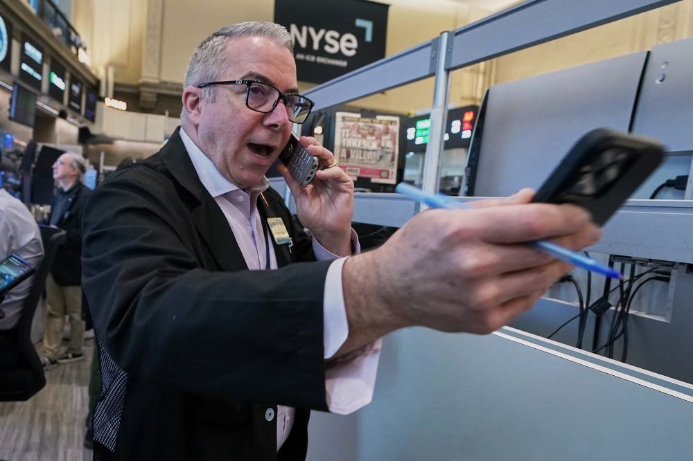 AI stock slump raises the question if investors are just taking profits or getting very nervous