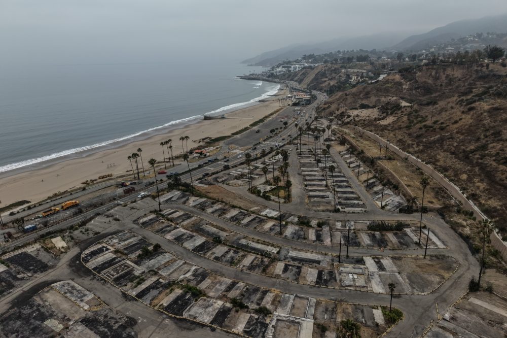 A surprise deadlocked jury in the Palisades Fire trial leaves attorneys weighing next steps