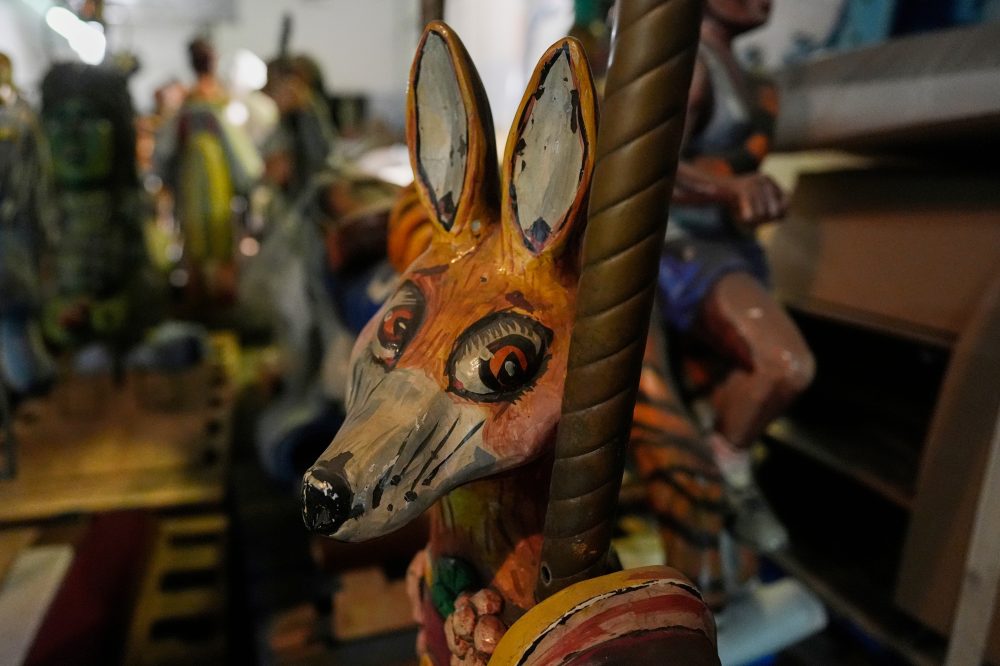 Will Red Grooms’ whimsical, wonderful Tennessee Fox Trot Carousel ride again?