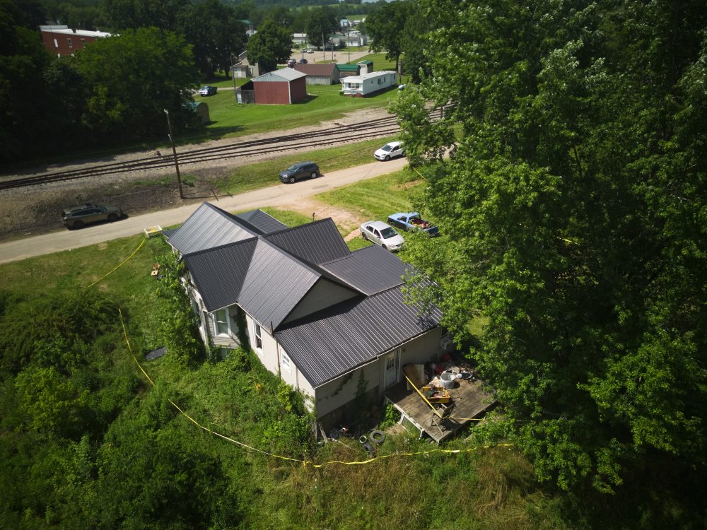 ‘Right under our nose and no one was there to help them.’ 16 kids found in squalor shocks Ohio town