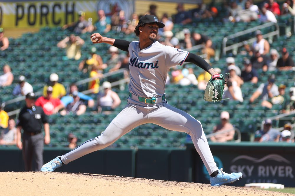 Pérez pulled after 7 perfect innings against A’s, and Marlins nearly blow 8-run lead in 9-8 win