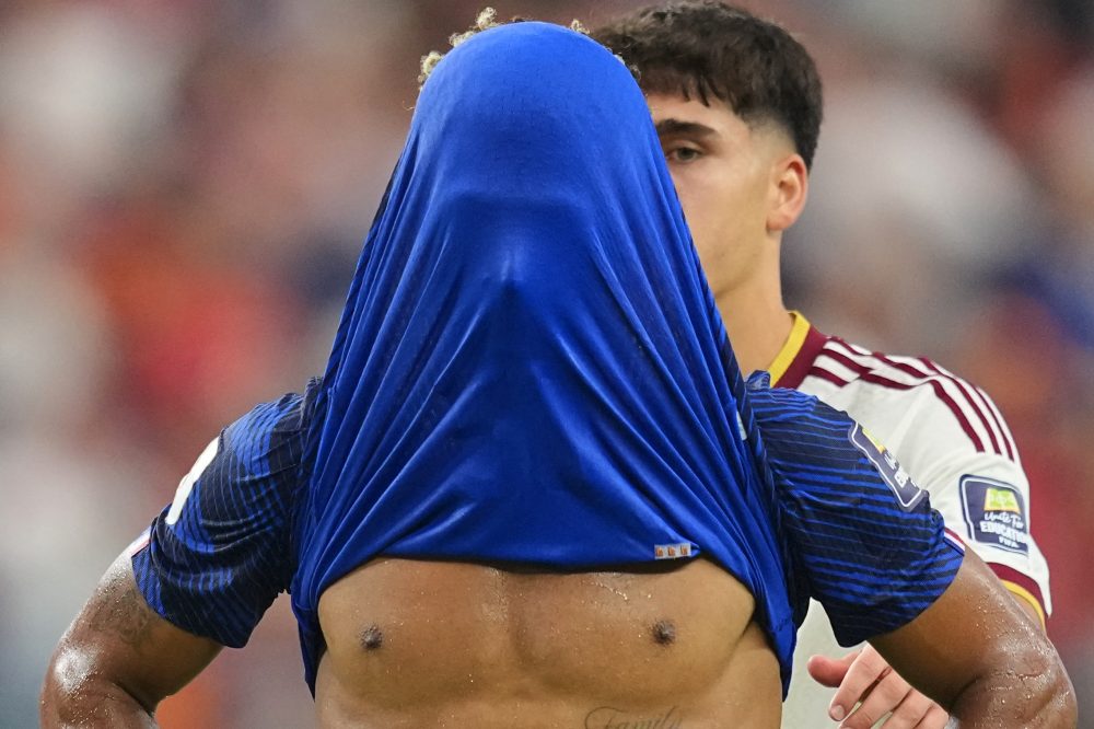 Kylian Mbappé-led France falls flat in World Cup loss to Spain when hopes for a title were high
