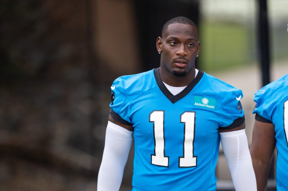 Panthers OLB Nic Scourton carted off the field with right knee injury on Day 1 of training camp
