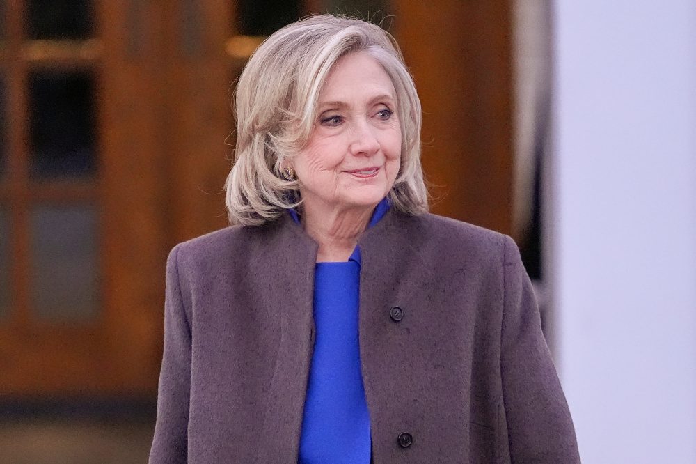 Clinton Foundation launches an institute to help state governments find nonpartisan solutions