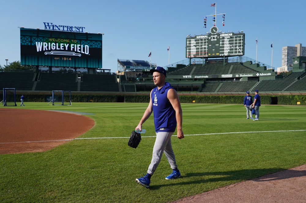 Baseball’s trade deadline: The Dodgers (and Red Sox?!) are going for it. Is anybody else?