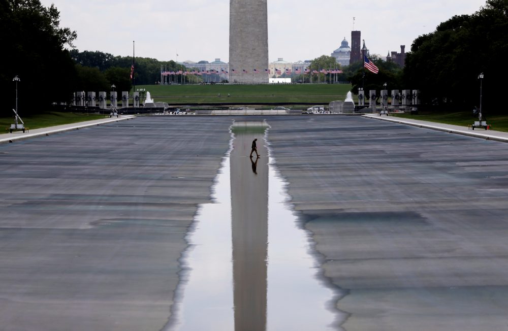 No evidence? No problem. Trump pushes ahead on false claims that Reflecting Pool was vandalized