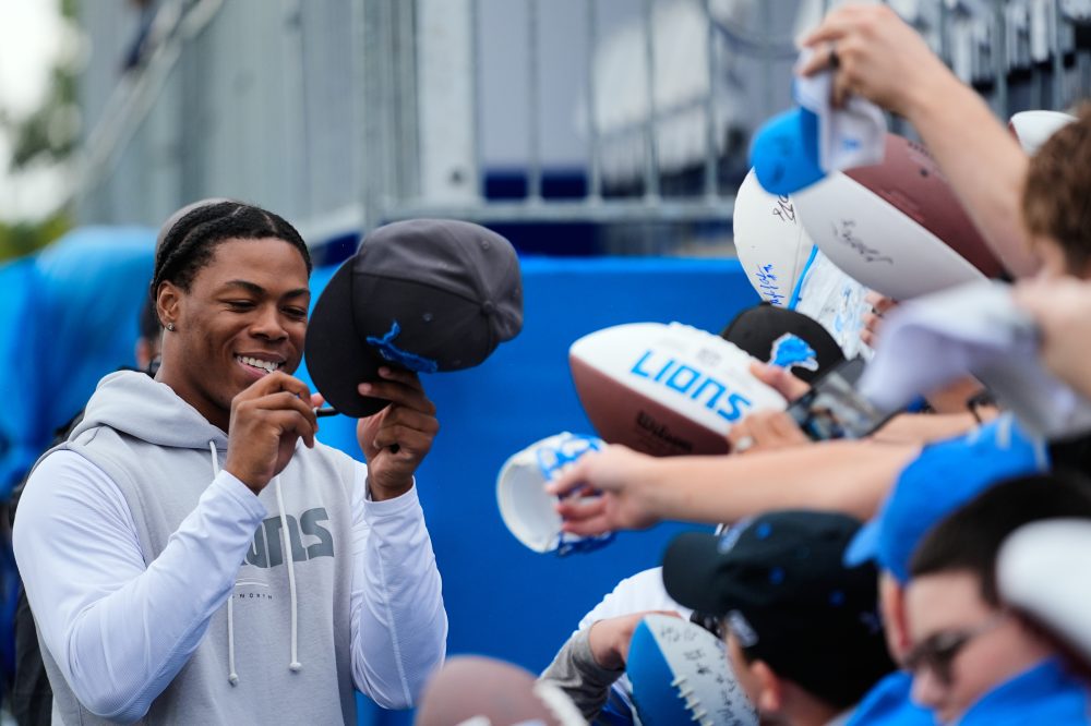 Detroit makes Jahmyr Gibbs NFL’s newest highest-paid running back with 3-year deal