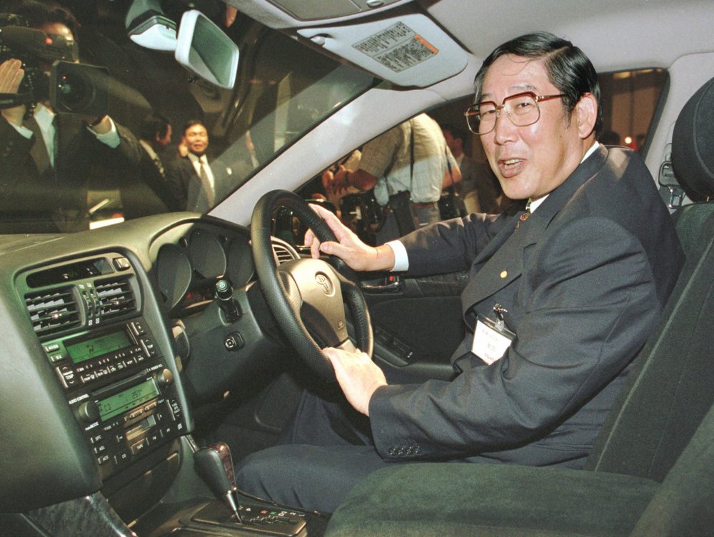 Hiroshi Okuda, who led Toyota’s climb as a global automaker, dies at 93