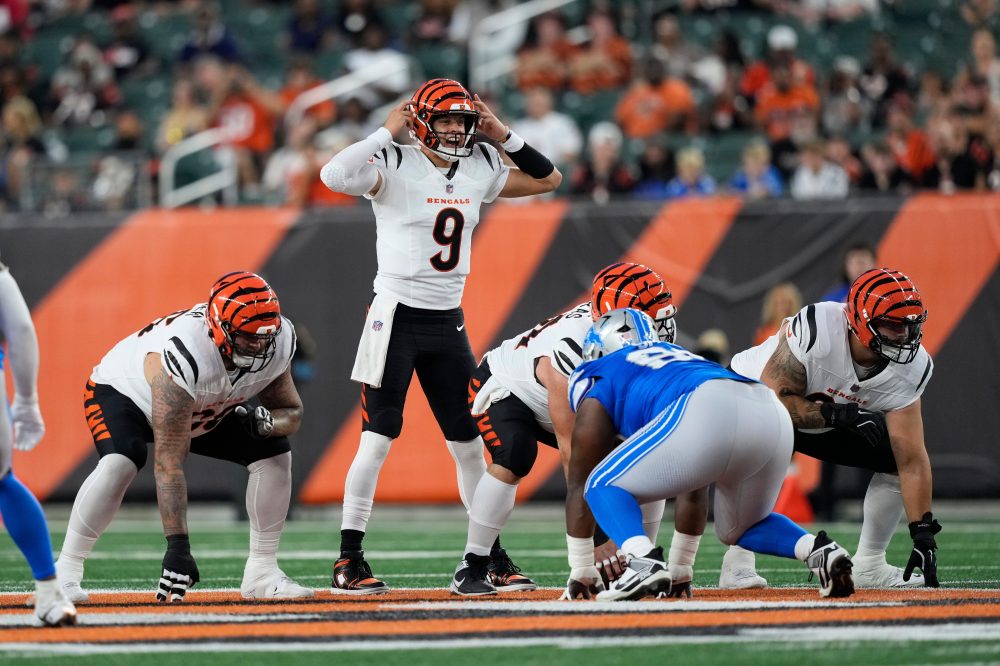 Joe Burrow starts and backup Joe Flacco throws a TD pass as Bengals beat Lions 16-14