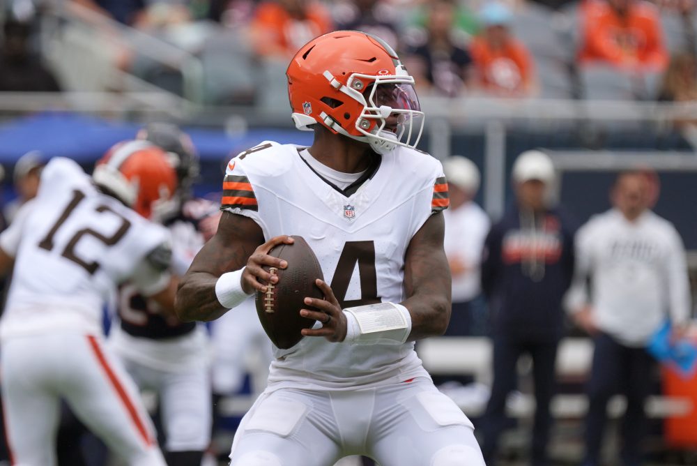 Watson leads Cleveland on 2 scoring drives in 34-10 preseason loss to Chicago