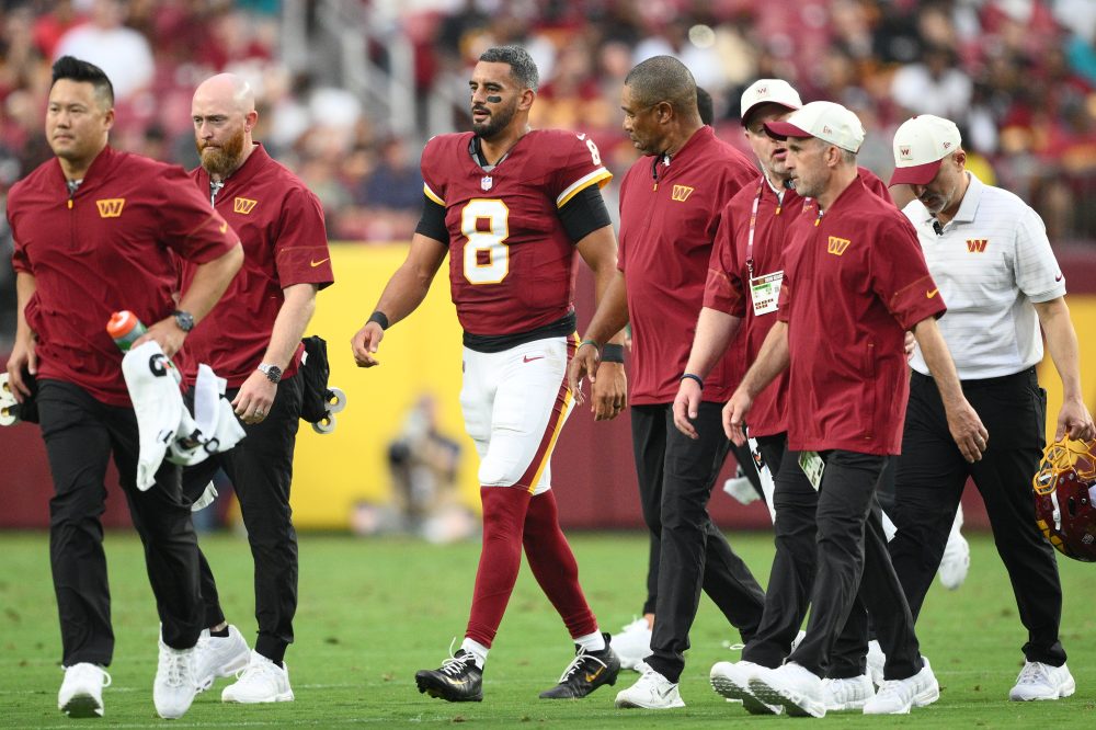 Commanders QB Marcus Mariota has a sprained MCL in his right knee