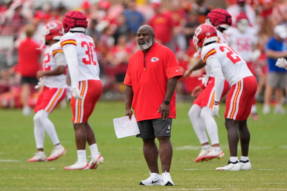 Bieniemy jokes wife Mia gave him blessing to rejoin Chiefs after she was shot at their Virginia home