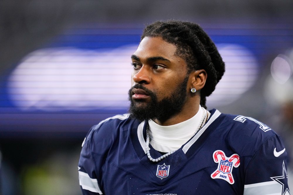 Seahawks and 2-time Pro Bowl cornerback Trevon Diggs are working on a deal, AP source says