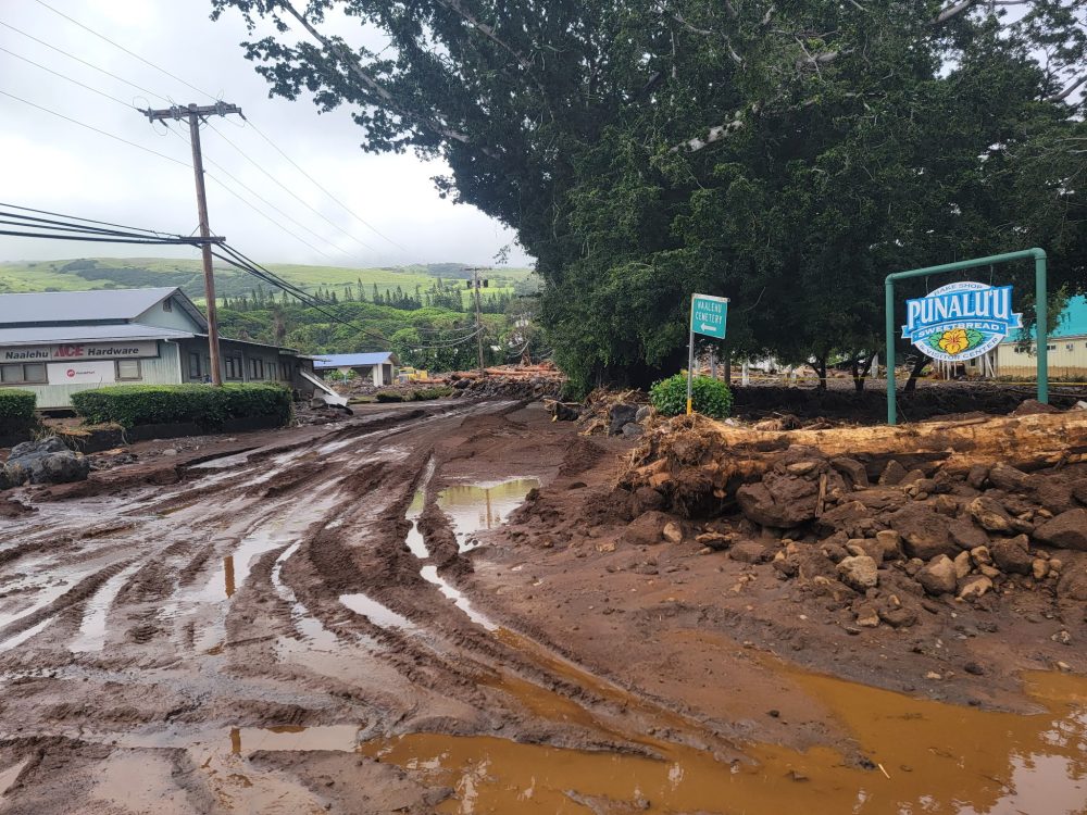 Still recovering from Hurricane Lala, Hawaii prepares for a possible weekend cyclone