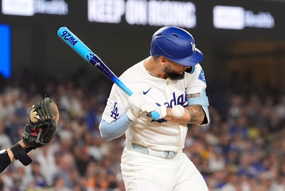 Dodgers’ Andy Pages fractures hand on hit by pitch vs the Pirates