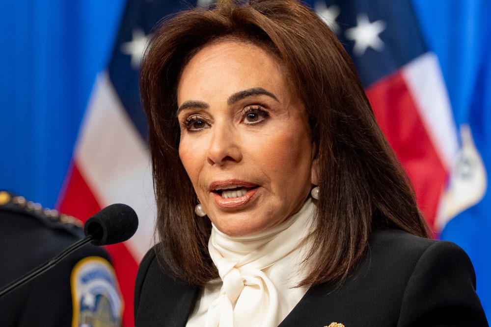 Watchdog files bar complaint against Jeanine Pirro over bid to indict 6 Democratic lawmakers