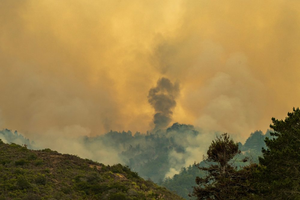 2 wildfires burn along California’s scenic Big Sur coast