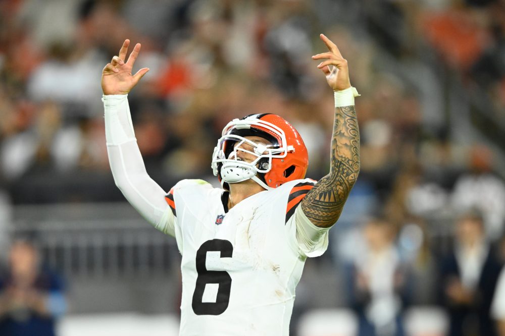 Gabriel, Green make cases for 3rd QB spot in Browns’ 37-13 win over Patriots