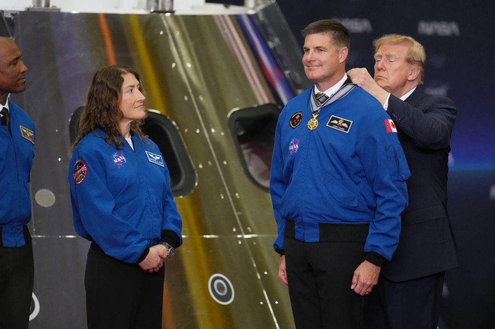 Artemis II astronauts receive nation’s highest space honor for their successful moonshot
